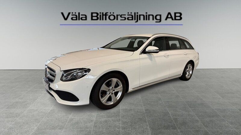 Vit Begagnad 2016 Mercedes E200 Avantgarde Kombi | 199 900 kr (Marknadspris) - Bild 1/4