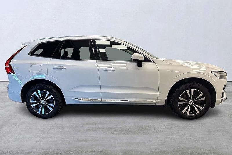Begagnad Volvo XC60 355 HK (261 kW) 2022 Vit SUV