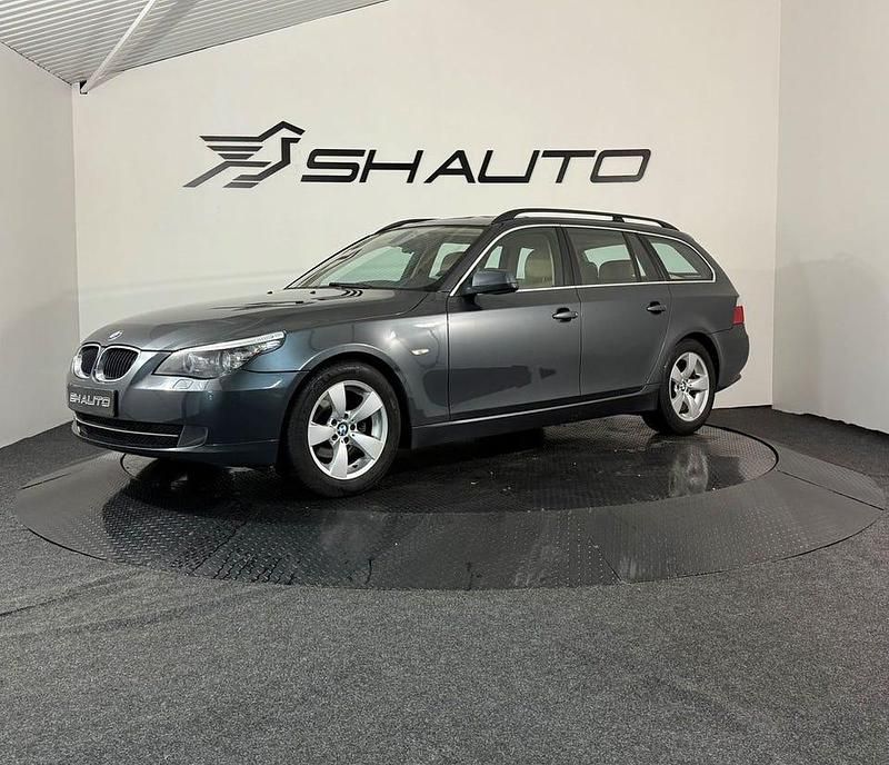 Begagnad BMW 520 170 HK (125 kW) 2010 Grå Kombi