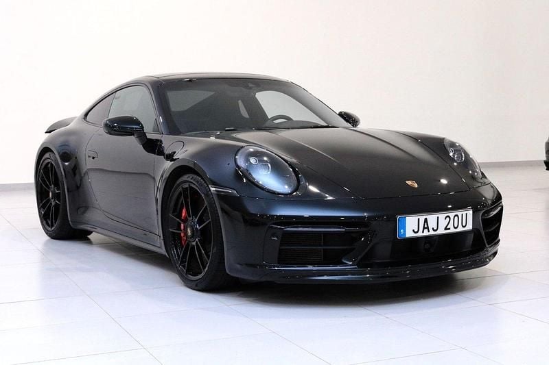 Svart Begagnad 2023 Porsche 911 Carrera GTS Sportkupé | 1 649 900 kr (Marknadspris) - Bild 1/4