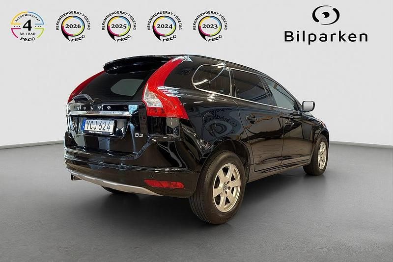 Begagnad Volvo XC60 Momentum 150 HK (110 kW) 2016 Svart SUV