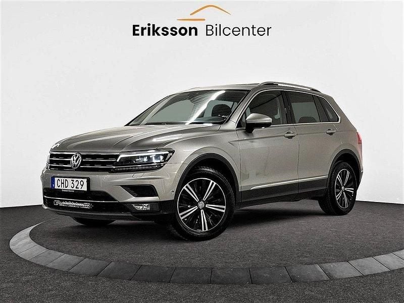 Silver Begagnad 2017 VW Tiguan GT SUV | 244 900 kr (Marknadspris) - Bild 1/4