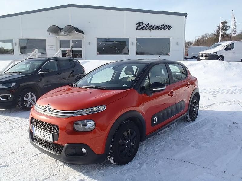 Begagnad Citroën C3 82 HK (60 kW) 2016 Orange metallic Halvkombi