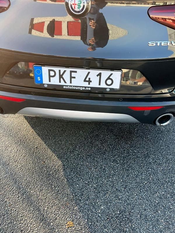 Begagnad Alfa Romeo Stelvio 201 HK (147 kW) 2017 SUV