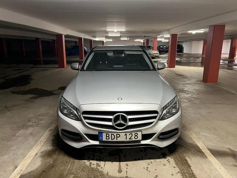 Begagnad Mercedes C180 156 HK (114 kW) 2015