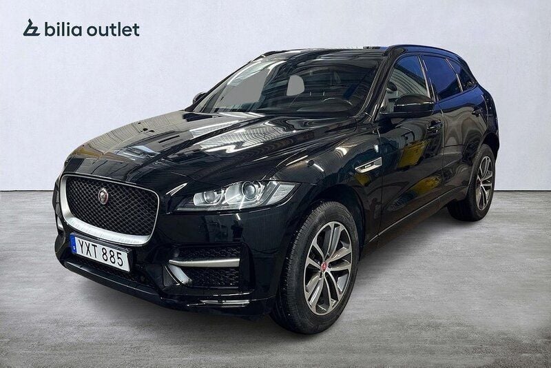 Svart Begagnad 2017 Jaguar F-Pace R-Sport SUV | 239 900 kr (Marknadspris) - Bild 1/3