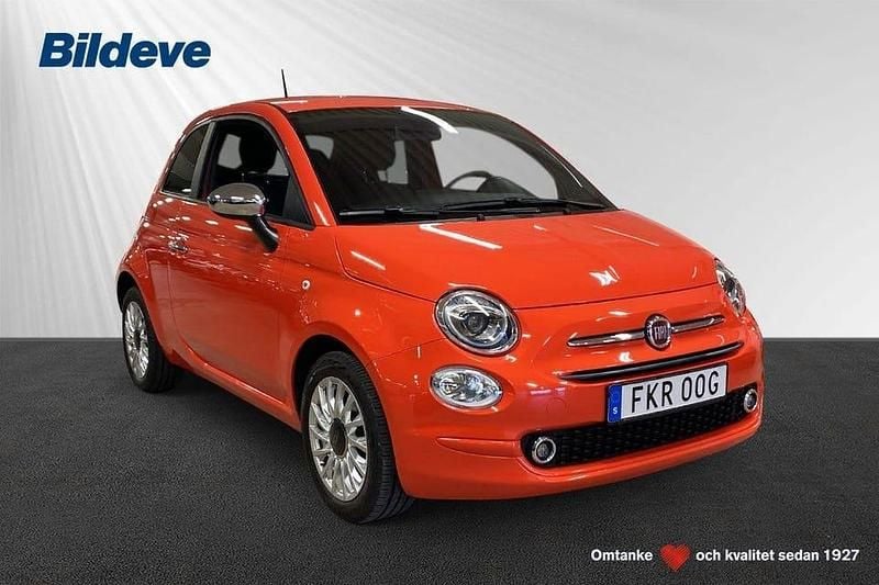 Orange Begagnad 2023 Fiat 500 Halvkombi | 139 900 kr (Marknadspris) - Bild 1/4