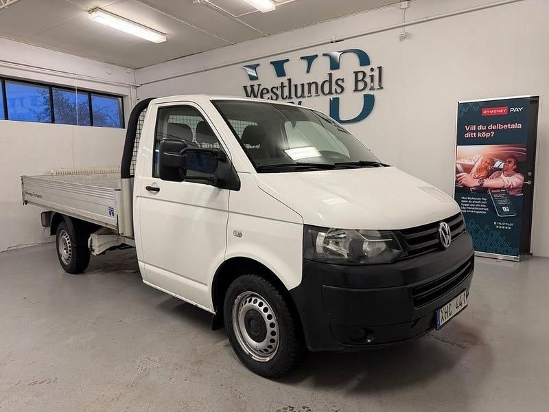 Vit Begagnad 2014 VW T5 Van | 109 900 kr (Dyr) - Bild 1/4
