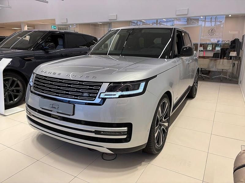 Grå Ny 2025 Land Rover Range Rover Autobiography SUV | 2 299 400 kr - Bild 1/4