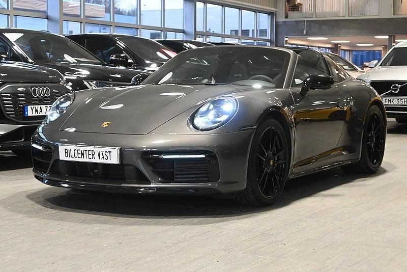 Flerfärgad Begagnad 2024 Porsche 911 Targa 4 Cab | 1 829 000 kr - Bild 1/4