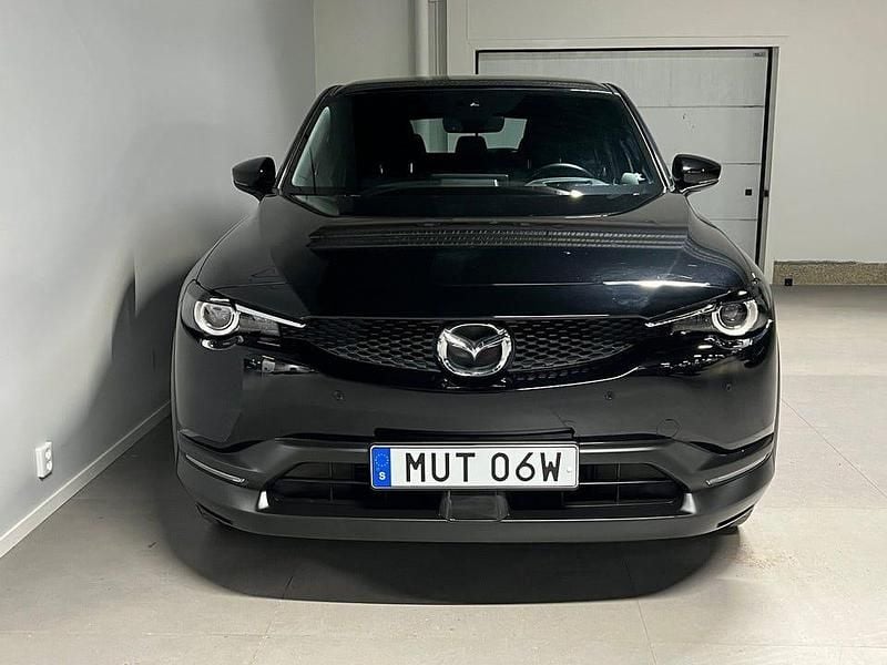 Begagnad Mazda MX30 105 kW (143 HK) 2022 Svart SUV