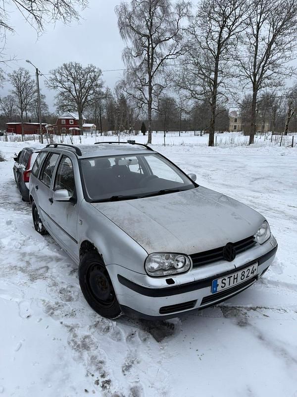 Begagnad VW Golf IV 105 HK (77 kW) 2002 Kombi
