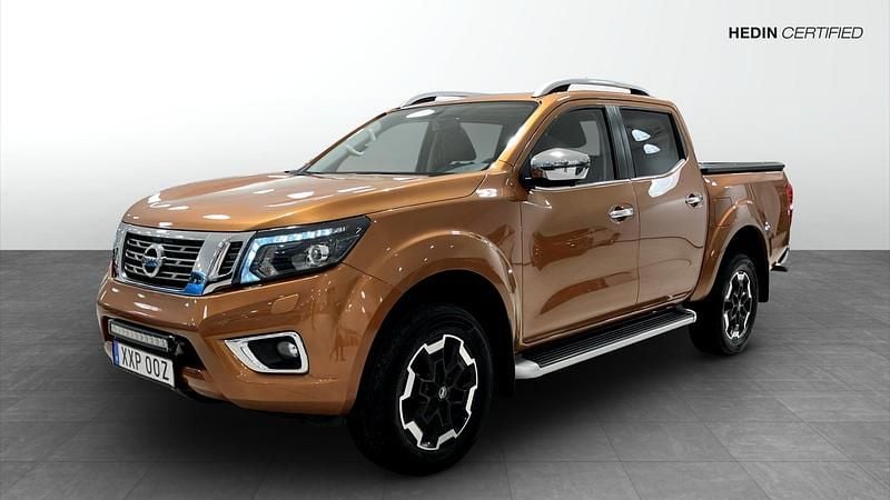 Orange Begagnad 2019 Nissan Navara Tekna Pickup | 284 900 kr (Bra pris) - Bild 1/4