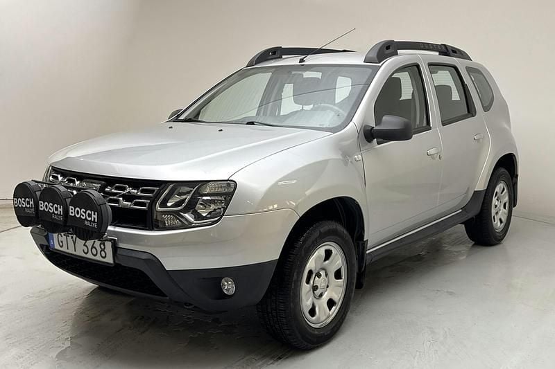 Silver Begagnad 2016 Dacia Duster SUV | 110 000 kr (Bra pris) - Bild 1/4