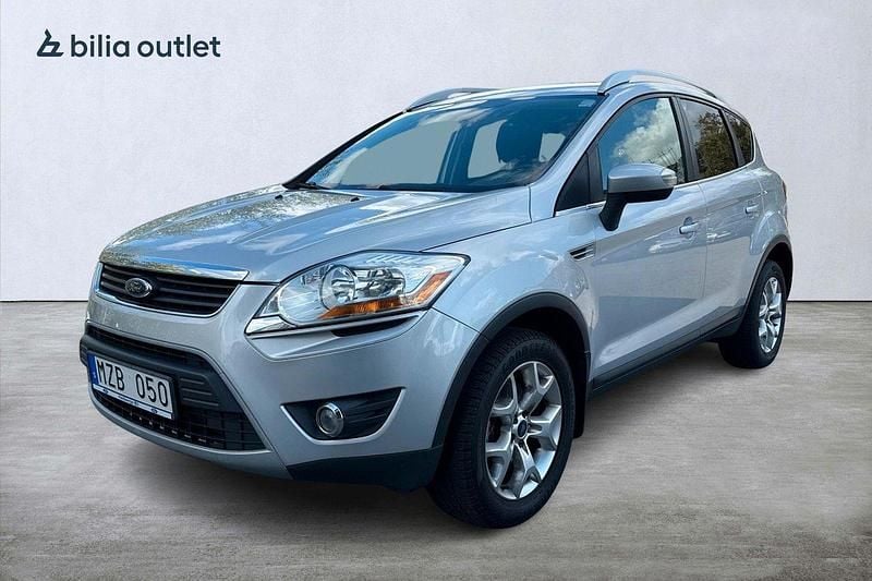 Ljusgrå Begagnad 2012 Ford Kuga Trend SUV | 89 900 kr (Marknadspris) - Bild 1/4