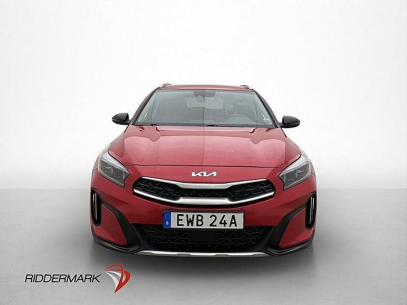 Begagnad Kia XCeed Advance 105 HK (77 kW) 2022 Röd SUV