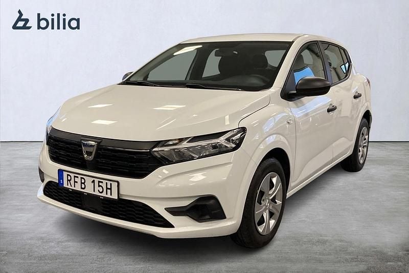 Vit Begagnad 2022 Dacia Sandero Essentiel Halvkombi | 114 900 kr (Bra pris) - Bild 1/3
