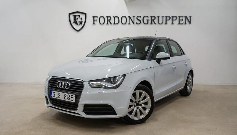 Begagnad Audi A1 Sportback Sport 86 HK (63 kW) 2013 Vit Halvkombi