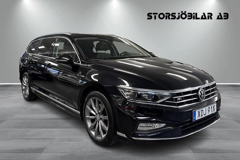 Svart Begagnad 2020 VW Passat GT Kombi | 239 000 kr (Marknadspris) - Bild 1/4