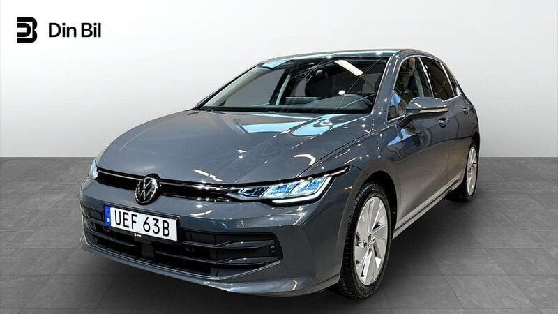 Grå Begagnad 2024 VW Golf VIII Edition Halvkombi | 304 900 kr (Bra pris) - Bild 1/4