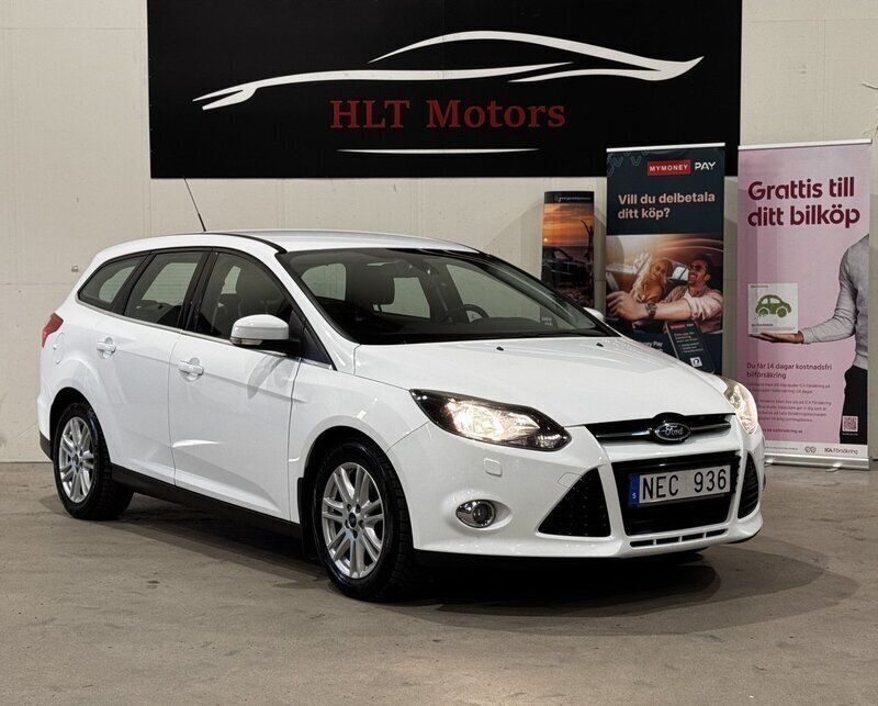Vit Begagnad 2012 Ford Focus Titanium Kombi | 54 900 kr (Marknadspris) - Bild 1/4