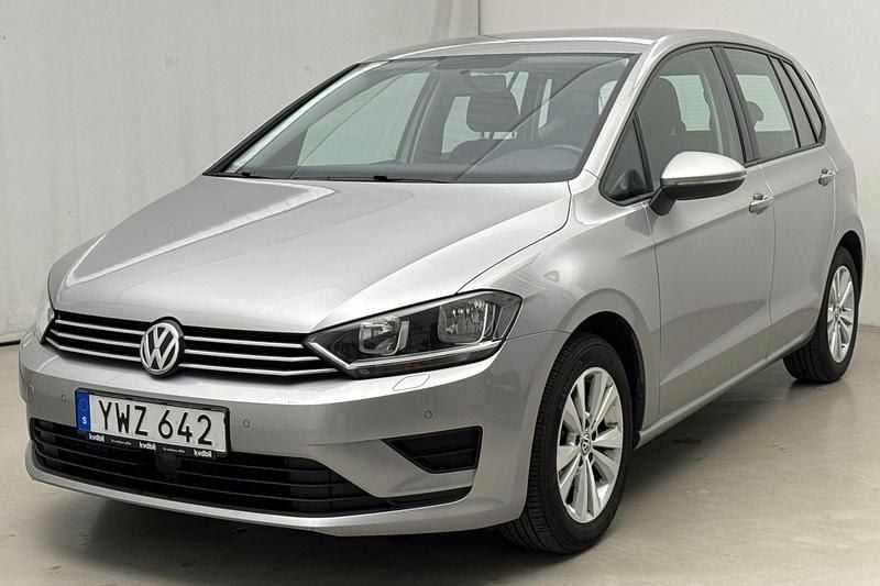 Silver Begagnad 2018 VW Golf VII | 144 900 kr (Marknadspris) - Bild 1/4