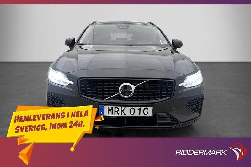Begagnad Volvo V60 Ultimate 350 HK (257 kW) 2023 Grå Kombi