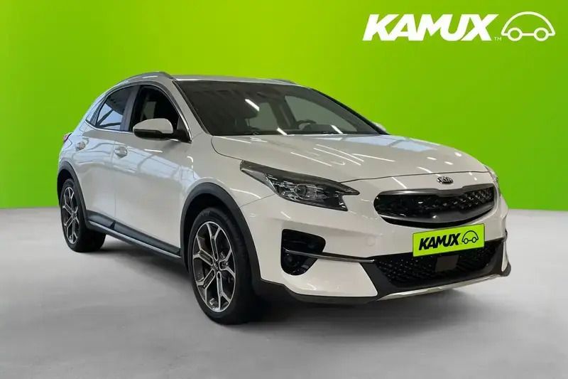 Vit Begagnad 2021 Kia XCeed Advance SUV | 224 700 kr (Bra pris) - Bild 1/4