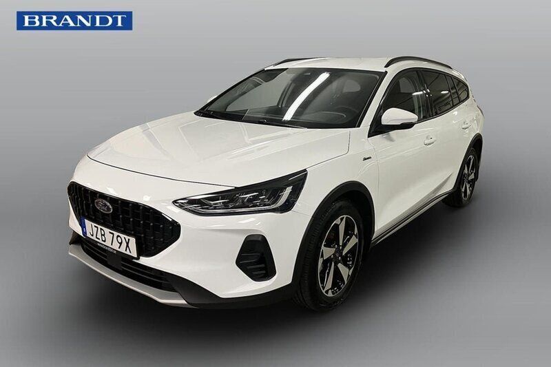 Vit Begagnad 2023 Ford Focus Active Kombi | 289 900 kr (Dyr) - Bild 1/4