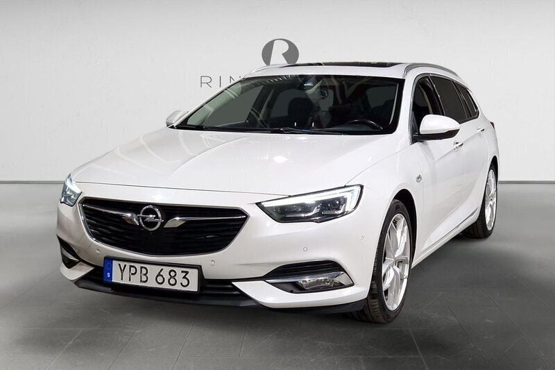 Vit Begagnad 2017 Opel Insignia Business Kombi | 149 900 kr (Bra pris) - Bild 1/3