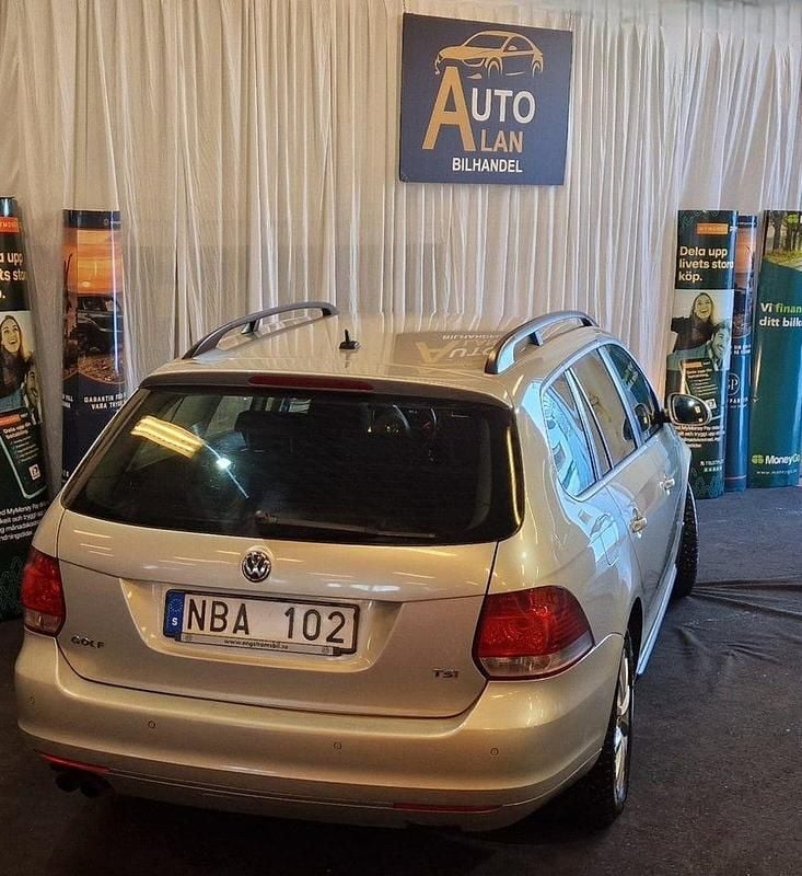 Begagnad VW Golf VI 122 HK (89 kW) 2011 Brun Halvkombi