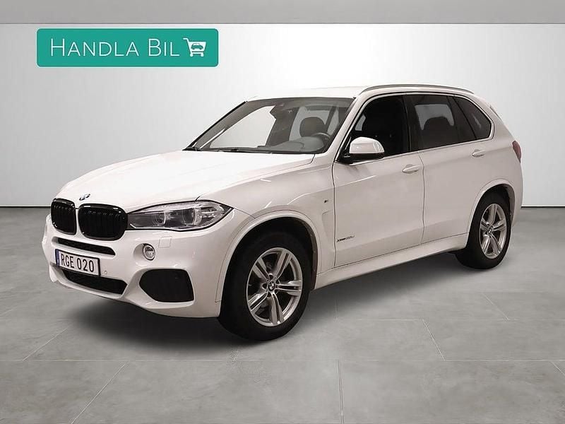 Vit Begagnad 2017 BMW X5 M Sport SUV | 369 900 kr (Superpris) - Bild 1/4