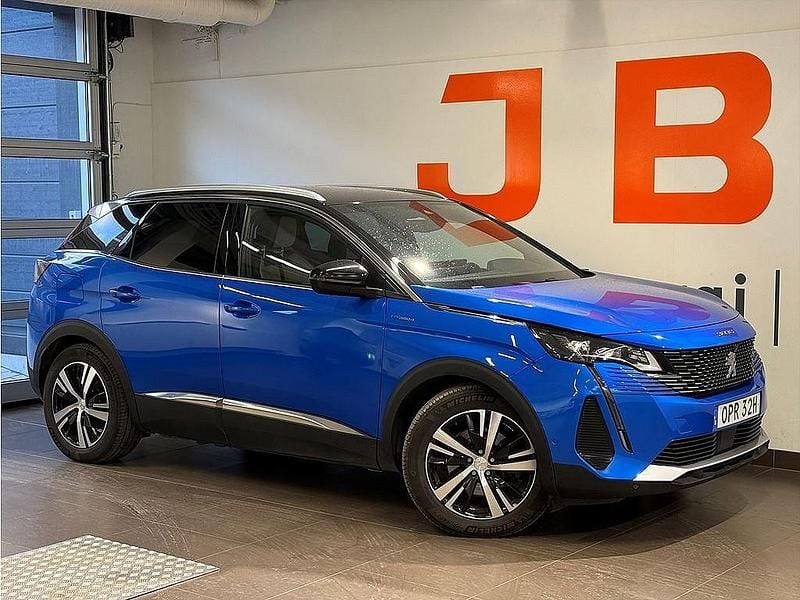 Blå Begagnad 2021 Peugeot 3008 GT SUV | 289 900 kr (Marknadspris) - Bild 1/4