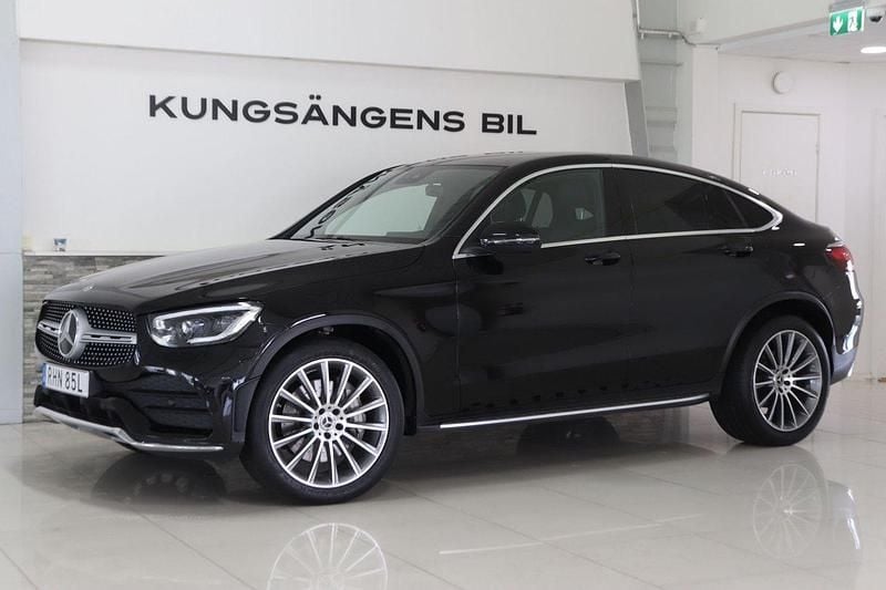 Svart Begagnad 2019 Mercedes GLC220 AMG line Sportkupé | 444 900 kr (Marknadspris) - Bild 1/4