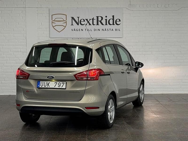 Begagnad Ford B-MAX 90 HK (66 kW) 2012 Grå Minibuss
