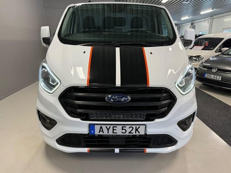 Begagnad Ford Transit Custom Sport 185 HK (136 kW) 2020 Vit