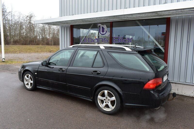 Begagnad Saab 9-5 Griffin 185 HK (136 kW) 2009 Svart Kombi