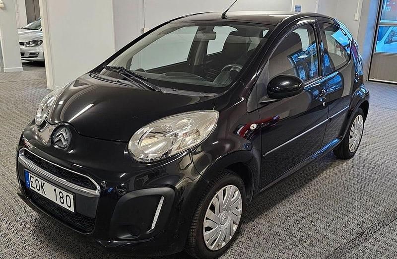 Svart Begagnad 2012 Citroën C1 Halvkombi | 59 900 kr (Lite dyr) - Bild 1/4