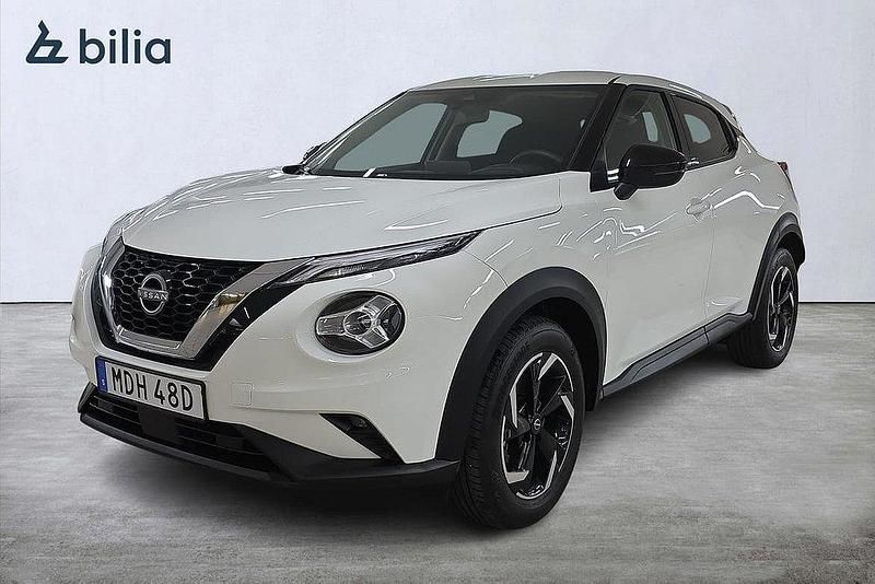 Vit Begagnad 2023 Nissan Juke Acenta+ SUV | 209 000 kr (Marknadspris) - Bild 1/3
