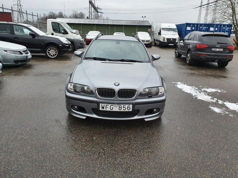 Begagnad BMW 320 M Sport 170 HK (125 kW) 2004 Ljusgrå Kombi