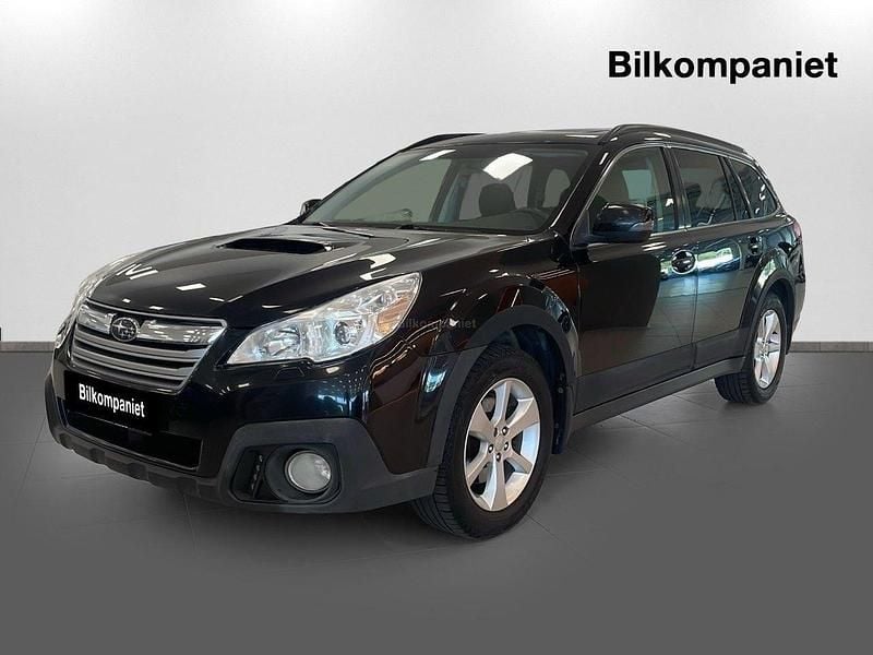 Svart Begagnad 2013 Subaru Outback SUV | 59 900 kr (Superpris) - Bild 1/4