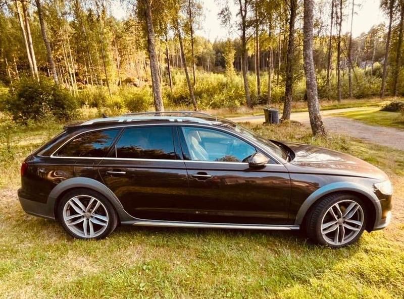 Begagnad Audi A6 Allroad 218 HK (160 kW) 2015 Kombi