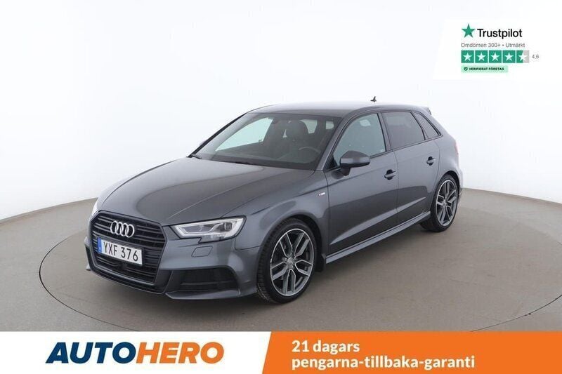 Grå Begagnad 2018 Audi A3 Sportback S-Line Halvkombi | 236 000 kr (Dyr) - Bild 1/4
