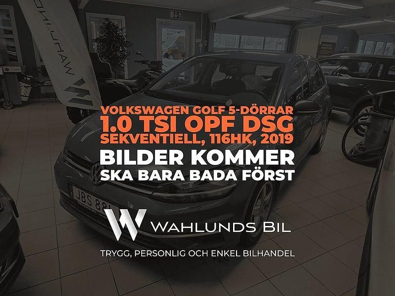 Blå Begagnad 2019 VW Golf VII Halvkombi | 189 000 kr (Marknadspris) - Bild 1/3