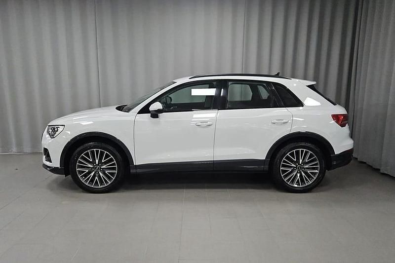 Begagnad Audi Q3 Proline 151 HK (111 kW) 2021 Vit SUV