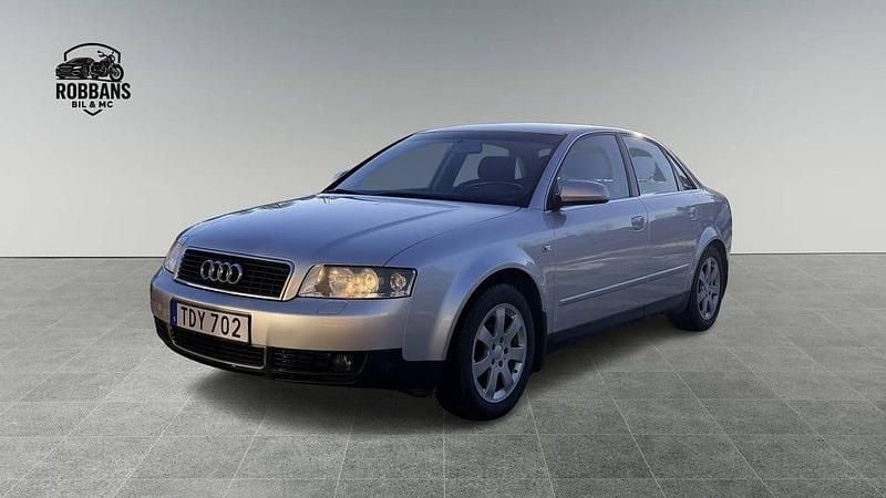 Begagnad Audi A4 173 HK (127 kW) 2002 Silver Sedan