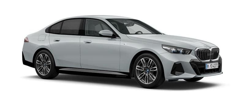 Grå (m brooklyn grey metallic) Ny 2025 BMW i5 Shadowline Sedan | 692 000 kr (Marknadspris) - Bild 1/2