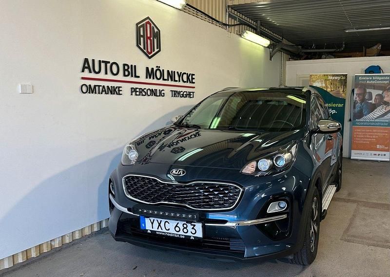 Blå Begagnad 2018 Kia Sportage SUV | 235 000 kr (Marknadspris) - Bild 1/4