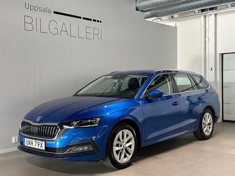 Blå Begagnad 2022 Skoda Octavia Style Kombi | 279 900 kr (Marknadspris) - Bild 1/4