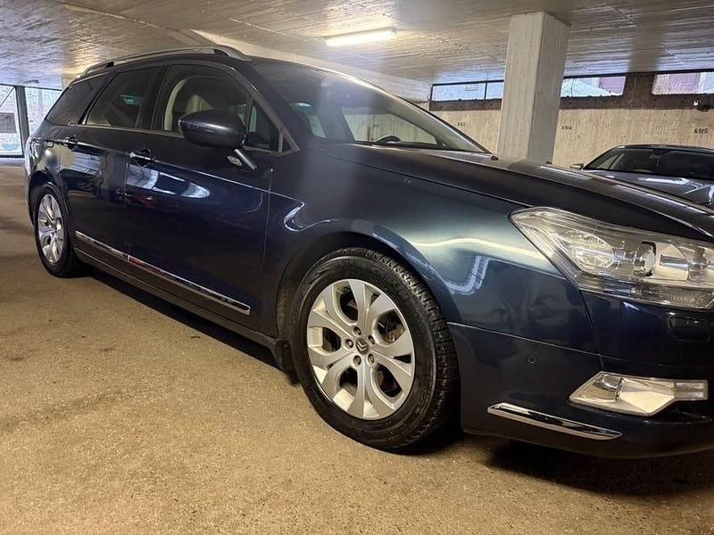 Mörkblå Begagnad 2010 Citroën C5 Kombi | 63 000 kr (Superpris) - Bild 1/4